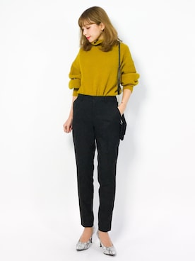 「salus（サルース）のアーモンドトゥ美脚ヒールパンプス（パンプス）」を使った、ayumi  sato さん（レディース・155cm）の冬コーディネート