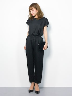 「フレアスリーブ」｜「アイテム（つなぎ/オールインワン）」を使った、ayumi  sato さん（レディース・155cm）の冬コーディネート