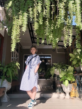 「MONKI（モンキ）のアイテム（ポロシャツ）」を使った、Ann Tsaiさん（レディース・160cm）の秋コーディネート