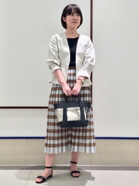 「#ジャケット」｜「アイテム（ノーカラージャケット）」を使った、BEAMS LIGHTS Women'sさん（レディース・160cm）の春コーディネート