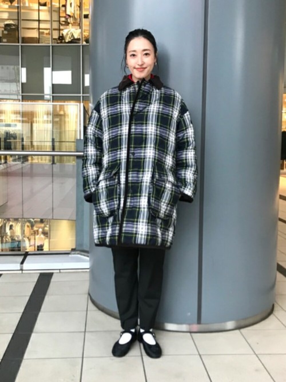 「チェック、テーパードパンツ、ダウンジャケット、キルティング、モダン」｜「BEAMS LIGHTSのGYMPHLEX / キルト ダウンジャケット（ダウンジャケット/コート、その他）」を使った、BEAMS LIGHTS Women'sさん（レディース・162cm）の冬コーディネートの1枚目の写真