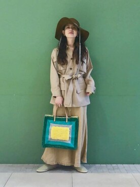 「リゾートスタイル」｜「アイテム（ブルゾン）」を使った、BEAMS LIGHTS Women'sさん（レディース・157cm）の春コーディネート