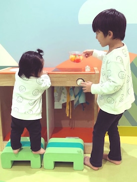 「アイテム（スウェット）」を使った、cheetaさん（キッズ・100cm）の春コーディネート