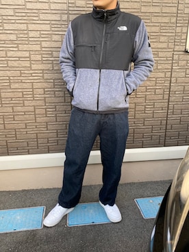 「エアフォース1」｜「アイテム（グレー系）」を使った、shobuさん（メンズ・174cm）の秋コーディネート