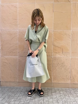 村上智子さん（レディース・158cm）の春コーディネート