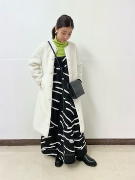 「ニット/セーター」｜「アイテム（ノーカラーコート）」を使った、村上智子さん（レディース・158cm）の冬コーディネート