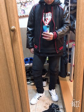 「Guess（ゲス）のアイテム（ライダースジャケット）」を使った、たいたいさん（メンズ・163cm）の冬コーディネート