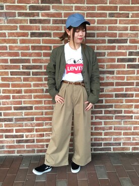 Rina Nakaguro is wearing Dickies "【Dickies】キルティング加工Vネックロングスリーブブルゾン"