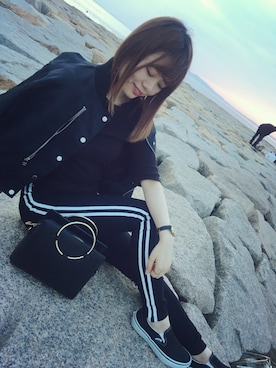 「EMODA」｜「アイテム（スリッポン）」を使った、Rina Nakaguroさん（レディース・152cm）の春コーディネート