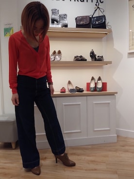 「赤いカーディガン」｜musashikosugiさん（レディース・160cm）の秋コーディネート