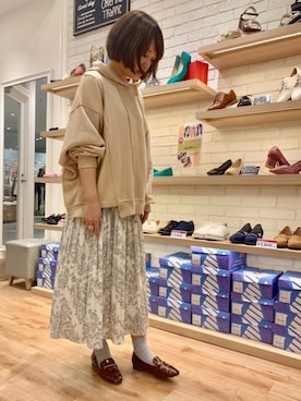 「WA ORiental TRaffic（ダブルエーオリエンタルトラフィック）の★ビットスクエアローファー★2114（ローファー）」を使った、musashikosugiさん（レディース・160cm）の春コーディネート