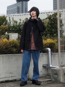 「JUNRED（ジュンレッド）のアイテム（マウンテンパーカー）」を使った、カズヤさん（メンズ・170cm）の春コーディネート