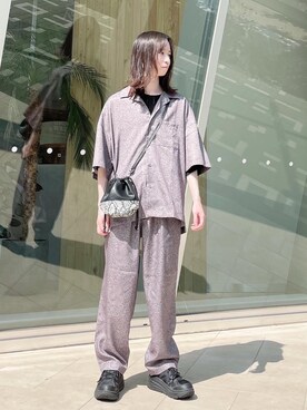 「JUNRED（ジュンレッド）のアイテム（ショルダーバッグ）」を使った、カズヤさん（メンズ・170cm）の夏コーディネート
