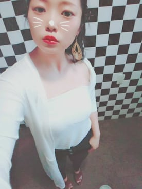 「RESEXXY（リゼクシー）のアイテム（チューブトップ）」を使った、MAYURIさん（レディース・155cm）の夏コーディネート