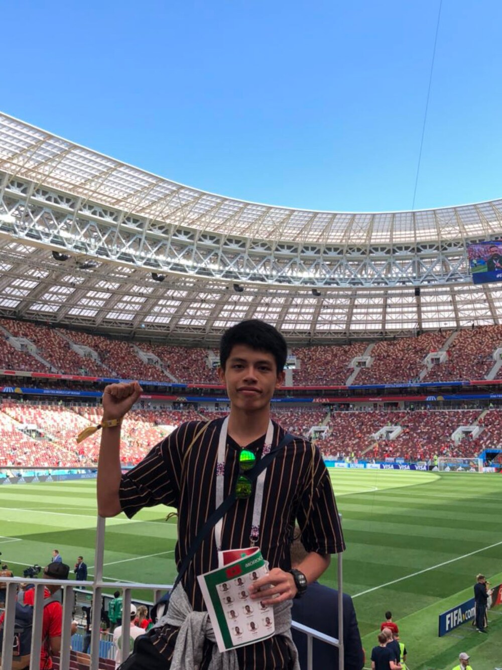 「worldcup2018、Moscow、PORMAR」｜「ZARA MANのアイテム（Tシャツ/カットソー、ブラック系）」を使った、CWCJWさん（メンズ・173cm）の夏コーディネートの1枚目の写真