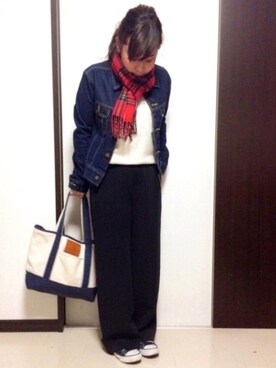 「赤チェック」｜「アイテム（デニムジャケット）」を使った、Taiyou（たいよう）さん（レディース・154cm）の冬コーディネート