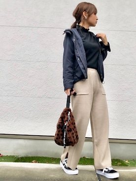 「ストリート服が好き」｜「アイテム（マウンテンパーカー）」を使った、Taiyou（たいよう）さん（レディース・154cm）の秋コーディネート