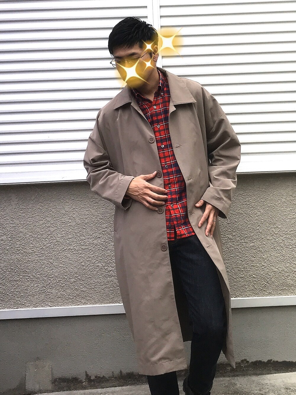 「ブラウン色に染まれ、カジュアル、大人カジュアル、春、きれいめカジュアル、いいね、save、フォローお願いします🤑、zozoデニム、ステンカラーコート、ジムフレックス」｜「CavariAのビッグシルエットステンカラーコート / CARE19-50【/】（ステンカラーコート、ベージュ系）」を使った、joekoolさん（メンズ・174cm）の冬コーディネートの1枚目の写真