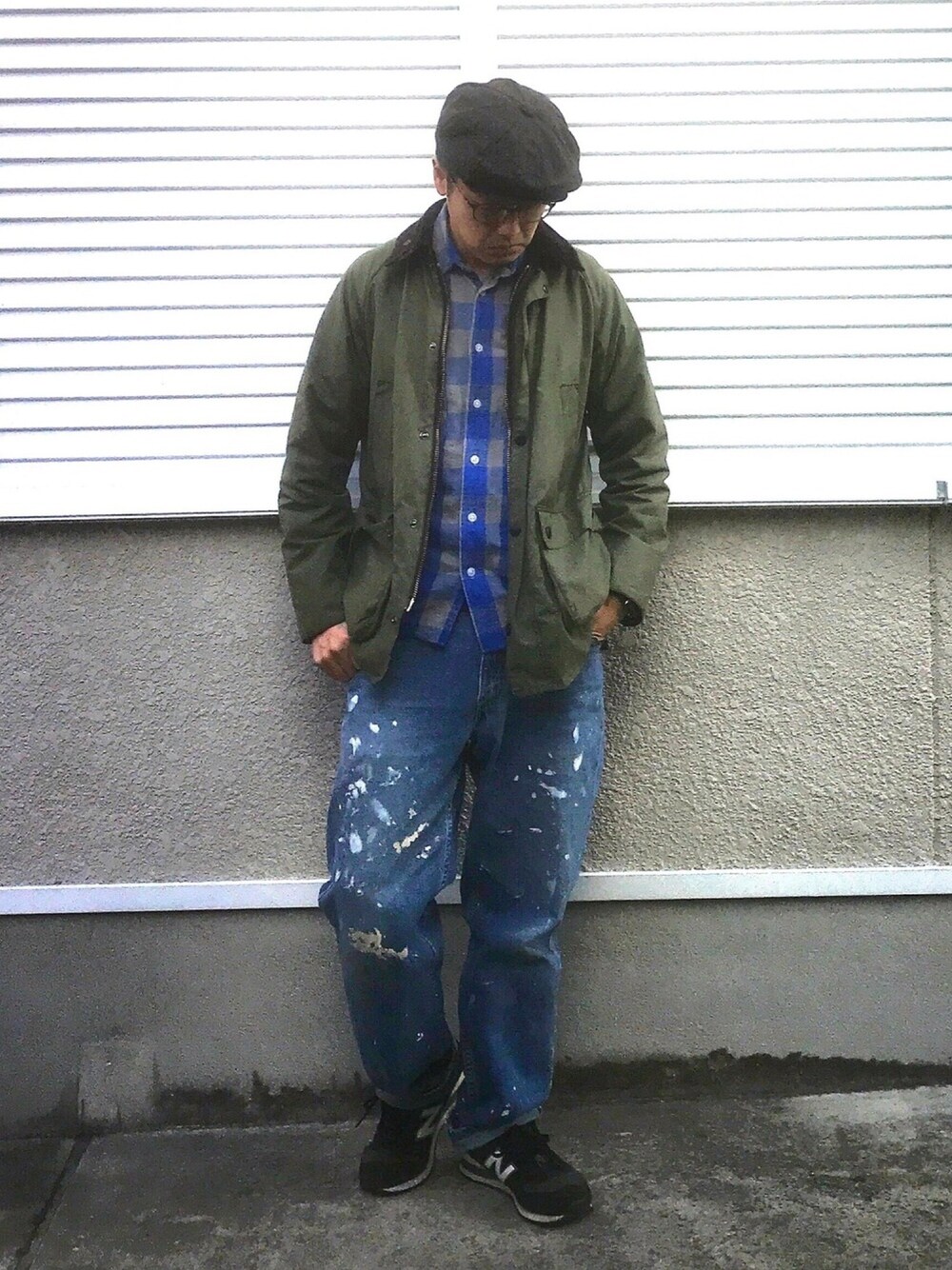 「大人カジュアル、barbour、今日のコーデ、デニム、リーバイス、ジーンズ、チェックシャツ、秋冬コーデ、いいね、save、フォローお願いします🤑」｜「NEW YORK HATのアイテム（キャスケット、ブラウン系）」を使った、joekoolさん（メンズ・174cm）の秋コーディネートの1枚目の写真