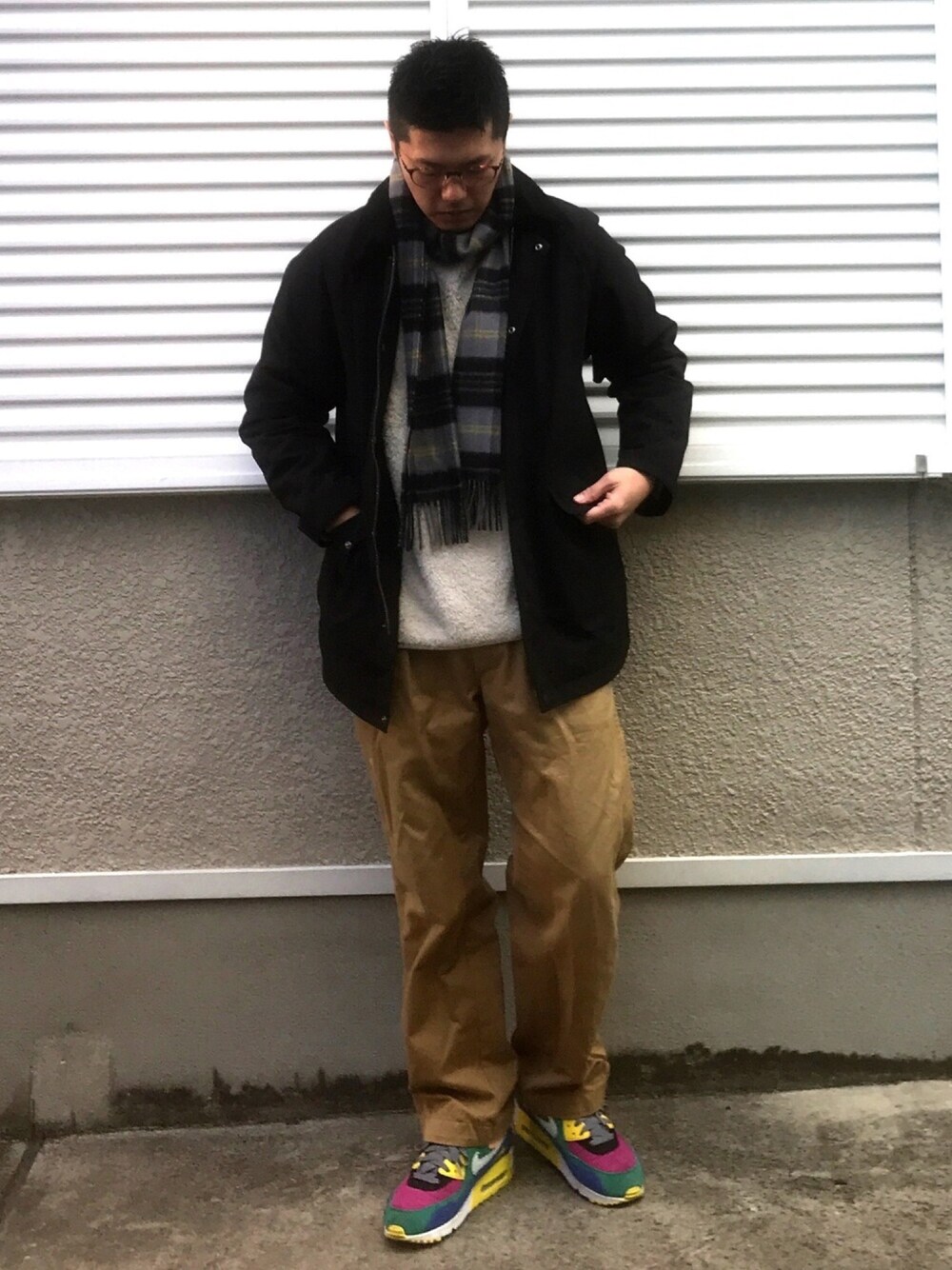 「休日スタイル、あけましておめでとうございます！、新年一発目、きれいめカジュアル、大人コーデ、オトナカジュアル、barbour、ユニクロ、Johnstons、プチプラ」｜「BarbourのBarbour(バブアー)  BEAUFORT SL（ブルゾン、ブラック系）」を使った、joekoolさん（メンズ・174cm）の冬コーディネートの1枚目の写真
