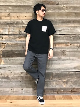 「VANS（バンズ）のアイテム（Tシャツ/カットソー）」を使った、おがしょーさん（メンズ・178cm）の春コーディネート