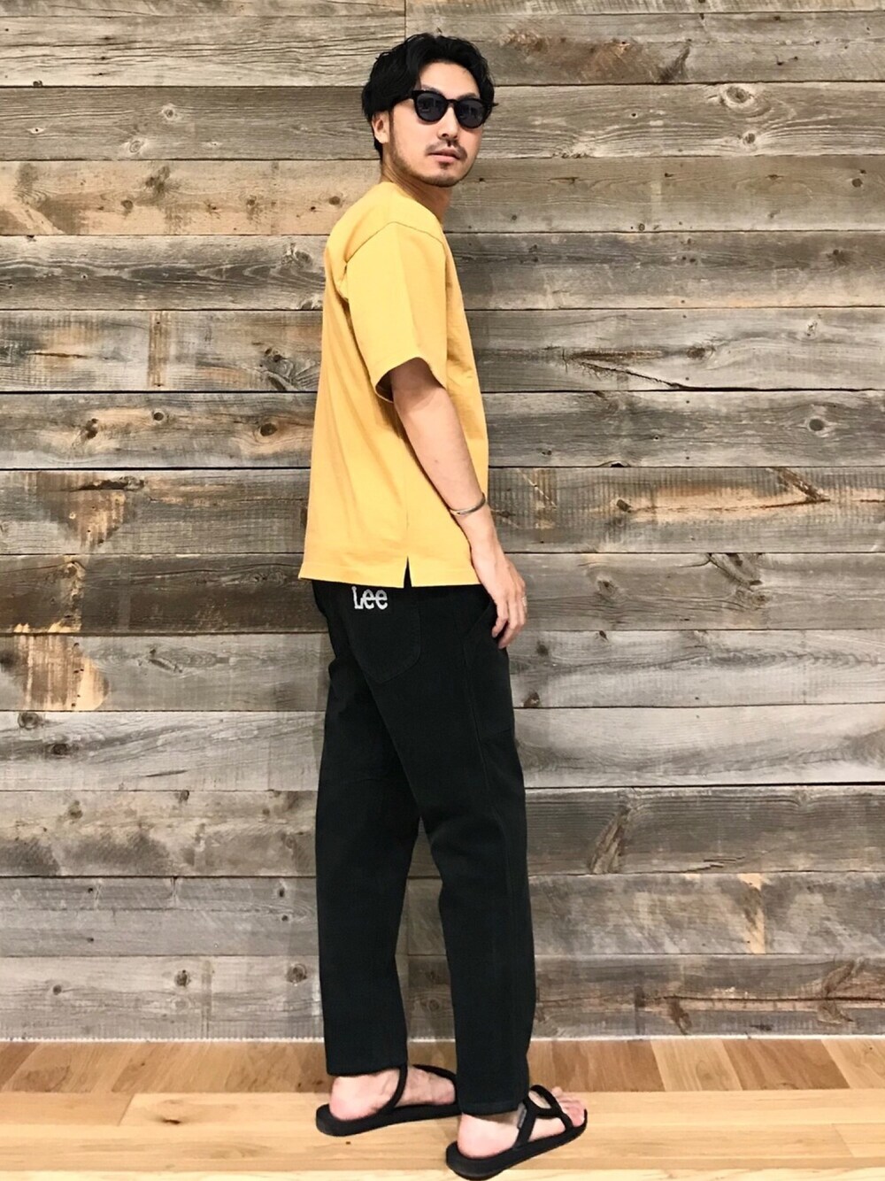 AURALEE（オーラリー）の「＜AURALEE＞STAND UP TEE/Tシャツ.（T