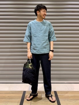 「Gramicci（グラミチ）のアイテム（バッグ）」を使った、おがしょーさん（メンズ・178cm）の春コーディネート