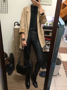 「working style」｜「アイテム（スウェット）」を使った、Mia Puさん（レディース・164cm）の春コーディネート