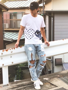 「COMME des GARCONS（コムデギャルソン）のアイテム（Tシャツ/カットソー、ホワイト系）」を使った、あるとさん（メンズ・180cm）の夏コーディネート