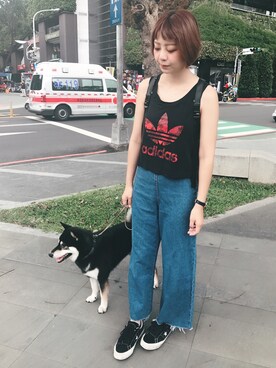 李西蒂さんのコーディネート