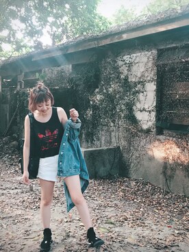 李西蒂さんのコーディネート