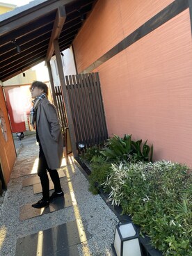 「SENSE OF PLACE by URBAN RESEARCH（センスオブプレイスバイアーバンリサーチ）のアイテム（チェスターコート）」を使った、yoppyさん（メンズ・179cm）の冬コーディネート