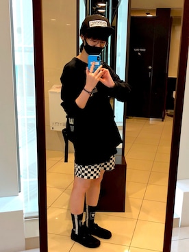 「MAGICAL MOSH MISFITS（マジカルモッシュミスフィッツ）のアイテム」を使った、ﾀｲﾗｻﾝさん（レディース・161cm）の秋コーディネート