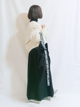 chimochiiさんの「【スザンヌさんコラボ】抜き衿で楽しむ ケーブル編みニットカーディガン by LOVE&PEACE PROJECT」を使ったコーディネート