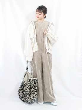 「classicalelf（クラシカルエルフ）のアイテム（サロペット/オーバーオール）」を使った、chimochiiさん（レディース・152cm）の冬コーディネート