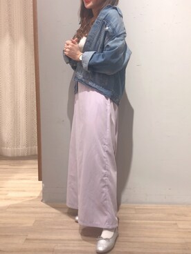 「シルバーシューズ」｜「アイテム（デニムジャケット）」を使った、kana❤︎❤︎❤︎さん（レディース・156cm）の冬コーディネート