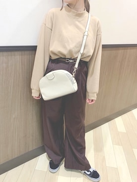 「UNIQLO（ユニクロ）のアイテム（スウェット、ベージュ系）」を使った、pyon＊さん（レディース・153cm）の冬コーディネート