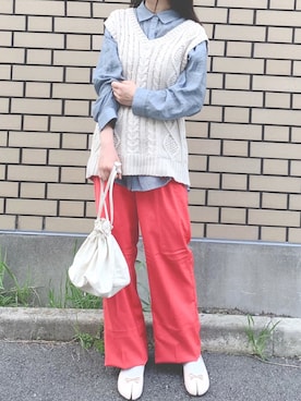 「VANNIE U（ヴァニーユー）のVANNIE シアーオーバーシャツ（シャツ/ブラウス、ブルー系）」を使った、pyon＊さん（レディース・153cm）の春コーディネート