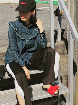 「NINE（ナイン）のアイテム（パンツ）」を使った、NINE    STAFFさん（レディース・155cm）の冬コーディネート