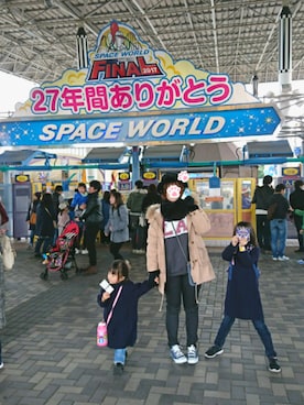 「遊園地」｜「アイテム（その他）」を使った、🌺はまゆう。さん（レディース・160cm）の冬コーディネート