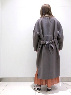 「白ニット」｜「アイテム（ノーカラージャケット）」を使った、hikariさん（レディース・163cm）の冬コーディネート