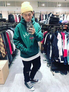 「CONVERSE TOKYO（コンバーストウキョウ）のアイテム（シューズ）」を使った、🐴Horseさん（メンズ・172cm）の秋コーディネート