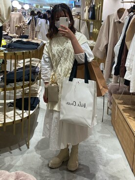 「オールホワイト」｜「アイテム（シャツワンピース）」を使った、kさん（レディース・153cm）の秋コーディネート