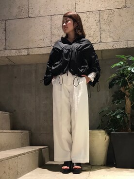 「Yasutoshi Ezumi（ヤストシエズミ）のアイテム（ブルゾン）」を使った、Ito Tomomiさん（レディース・160cm）の春コーディネート