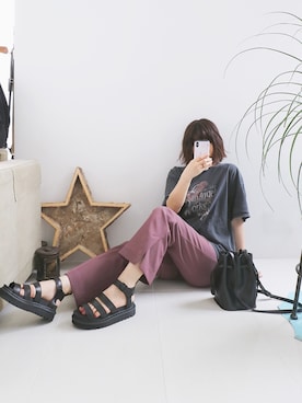 「Factor=（ファクターイコール）のアイテム（トップス）」を使った、meeaさん（レディース・161cm）の夏コーディネート
