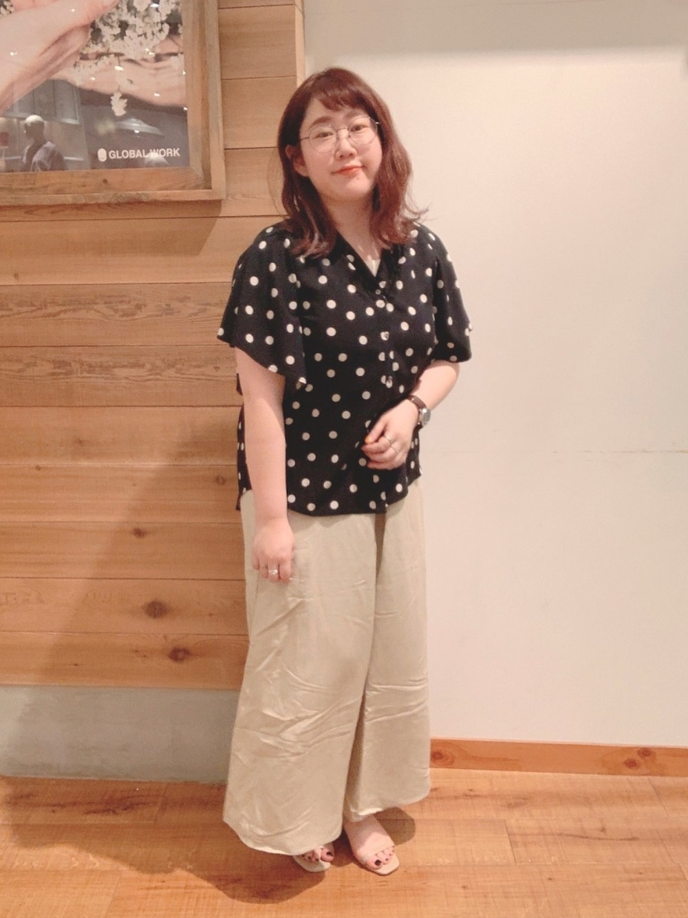 「ぽっちゃり、ぽっちゃりコーデ、グローバルワーク(GLOBAL WORK)、大人カジュアル、夏、シンプル、きれいめカジュアル、ドット」｜「STAFF BOARD✌︎のアイテム（その他、その他）」を使った、たけちゃんさん（レディース・160cm）の夏コーディネートの1枚目の写真