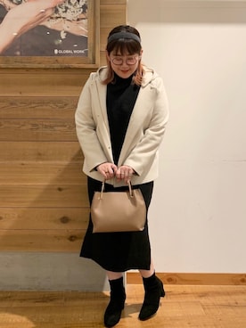 「ぽっちゃりコーデ」｜「アイテム（ジャケット/アウター、ホワイト系）」を使った、たけちゃんさん（レディース・161cm）の秋コーディネート