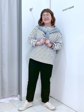 Tシャツ カットソーを使った ぽっちゃりコーデ の人気ファッションコーディネート Wear