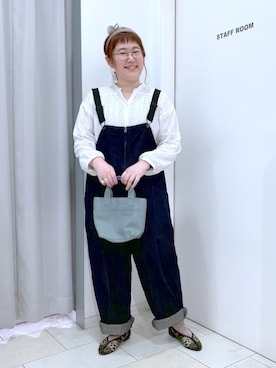 「ぽっちゃりコーデ」｜「アイテム（サロペット/オーバーオール）」を使った、たけちゃんさん（レディース・161cm）の春コーディネート