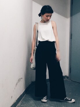 「PULL&BEAR（プルアンドベア）のアイテム（アクセサリー）」を使った、Yee Sing Fungさん（レディース・156cm）の春コーディネート